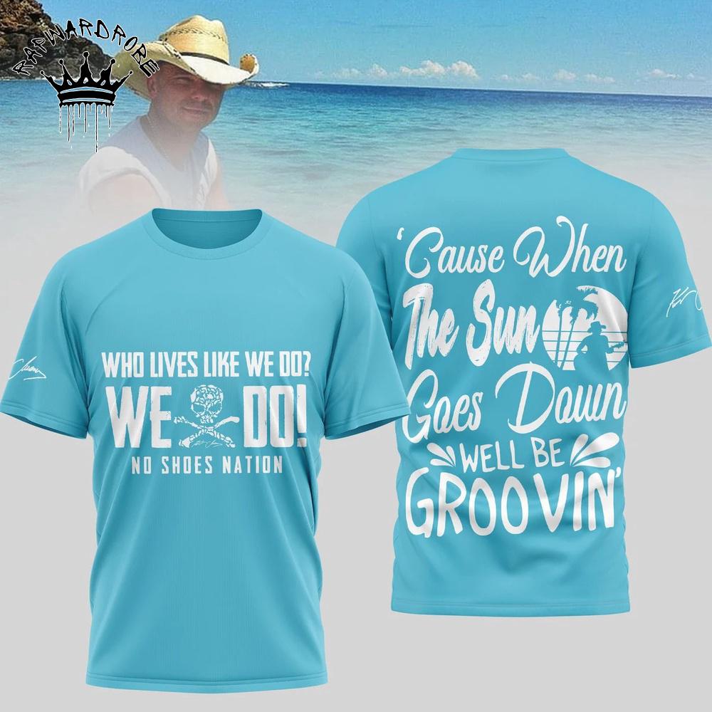 Summer Country Music Groovin Beach Vibes Graphic T-Shirt